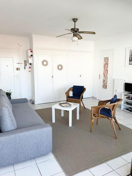 Hendaye Plage Charmant Studio 2Pers Avec Grande Terrasse Vue Mer エクステリア 写真